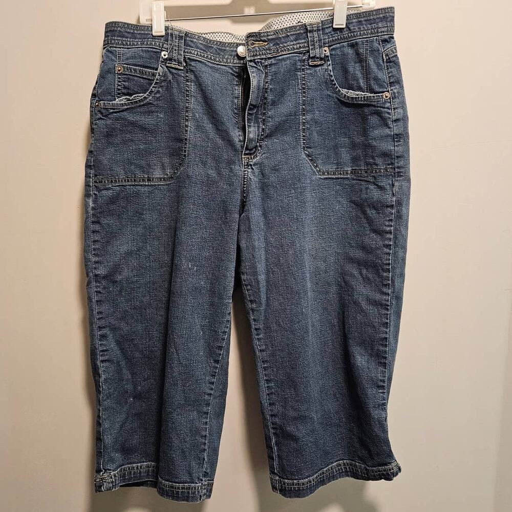 Women's Lee Jean Comfort Waist Band Capris Size 18
